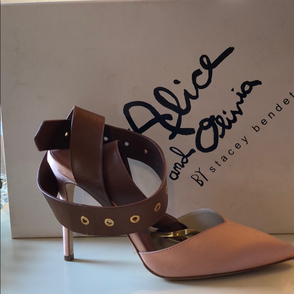 Alice + Olivia Rachelle heels